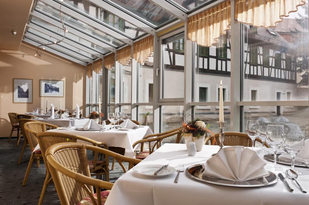 Neukirchen-Pleiße Hotel Schloss Schweinsburg מתקנים תמונה